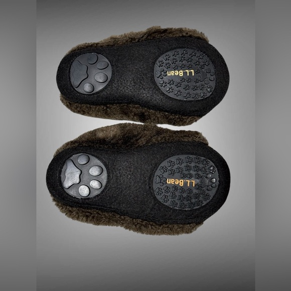 L.L. Bean Toddlers' Animal Paws Slippers Brown Bear Size 11/12 Toddler - Picture 4 of 11